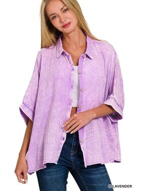 Zenana Lavender Gauzy Button Front Blouse Size S/M